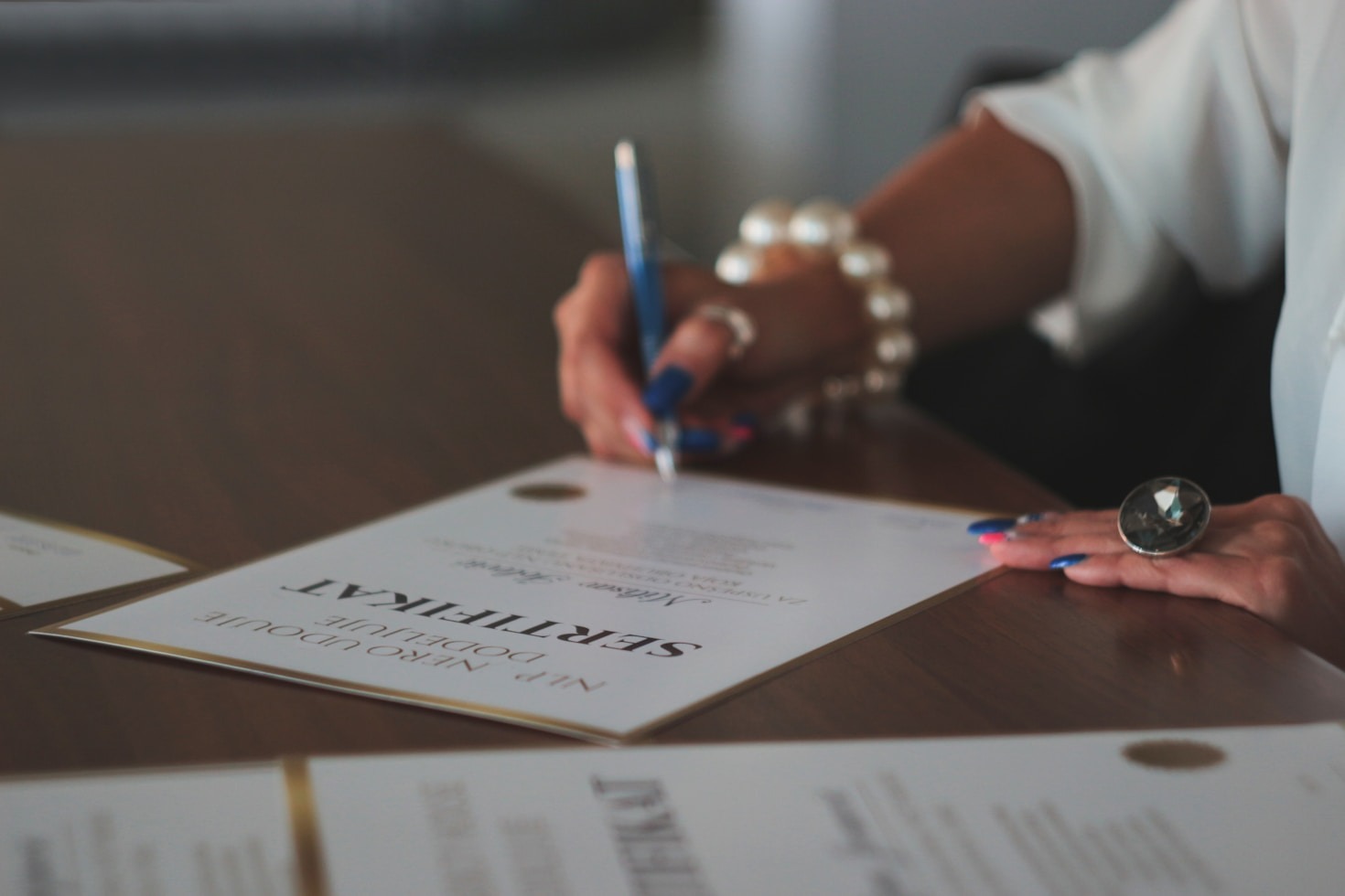 The Role of Notary Services in International Documentation